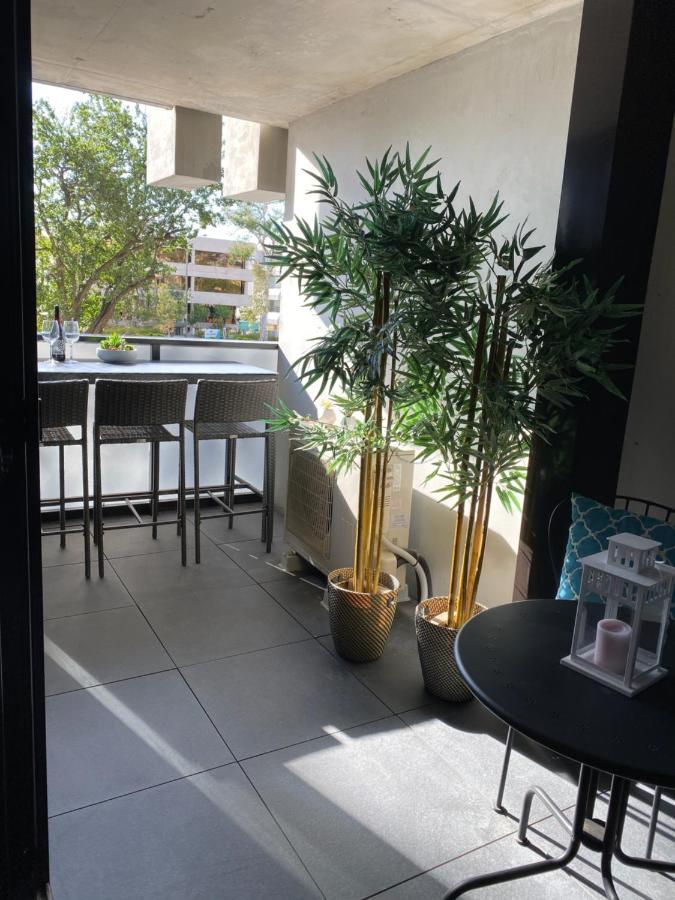 Midnight Luxe 1Br 1Bath Apartment 104 In The Heart Of Braddon Pool Sauna Secure Parking Wine Wifi Canberra Ngoại thất bức ảnh